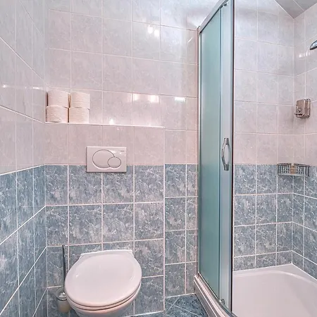 Aparthotel White - Hill Cerny Dul