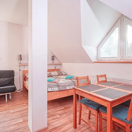 White - Hill Aparthotel Černý Dŭl