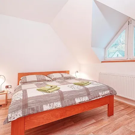 Aparthotel White - Hill Cerny Dul