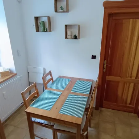 White - Hill Aparthotel 3*