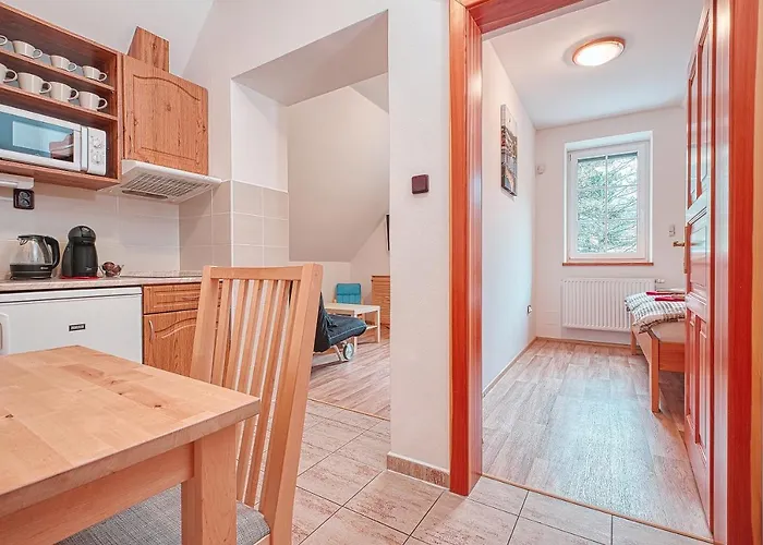 White - Hill Hotel apartamentowy